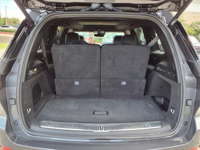 Photo of 2024 Metallic Jeep Grand Cherokee L