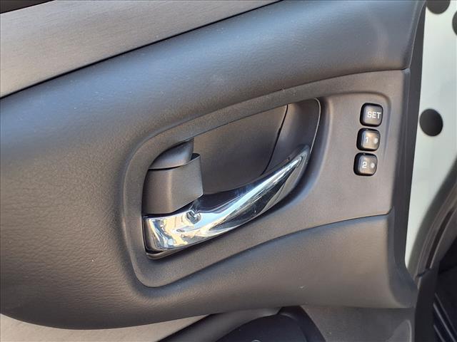 Photo of 2021 White Nissan Murano
