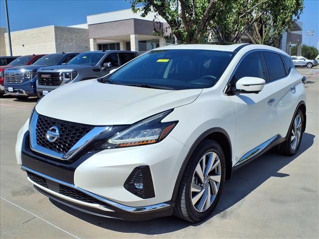 Photo of 2021 White Nissan Murano