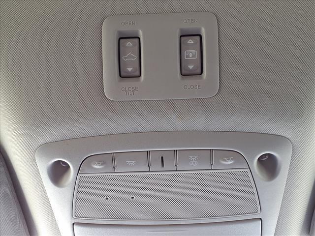 Photo of 2021 White Nissan Murano