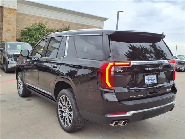 Photo of 2025 Onyx Black GMC Yukon