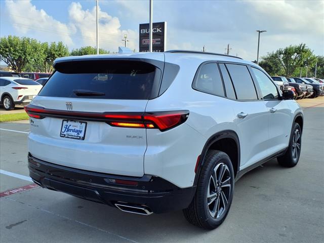 Photo of 2025 White Frost Tri-Coat Buick Enclave