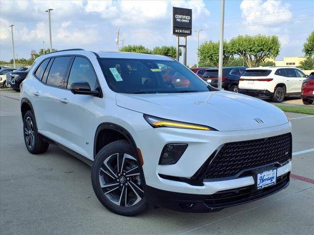 Photo of 2025 White Frost Tri-Coat Buick Enclave