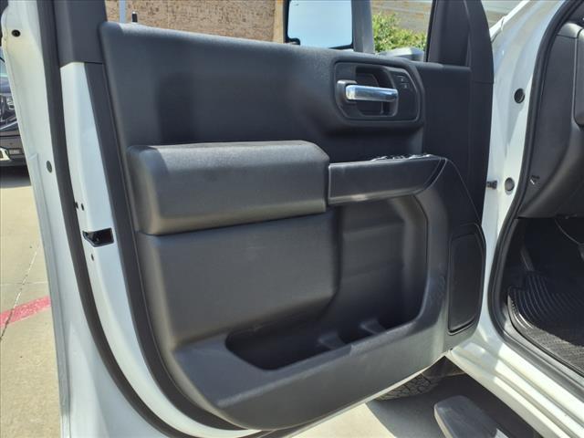 Photo of 2025 Summit White Chevrolet Silverado 2500
