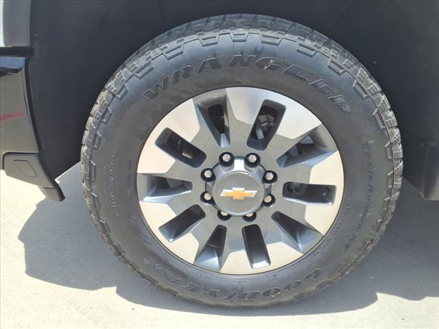 Photo of 2025 Summit White Chevrolet Silverado 2500