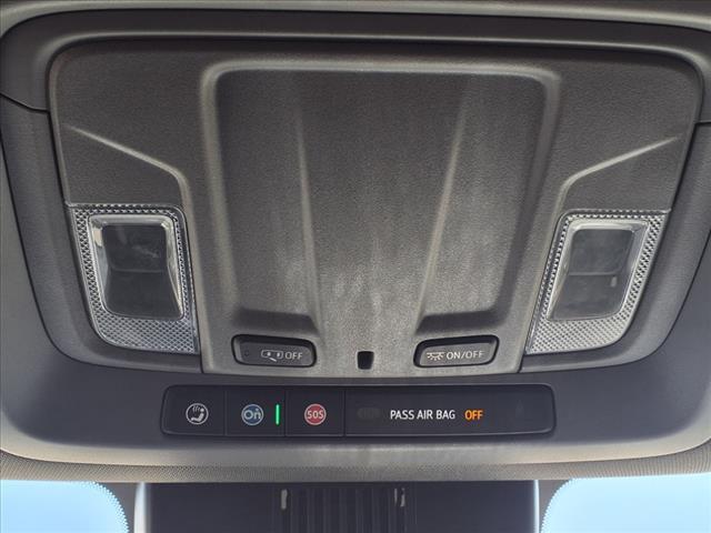 Photo of 2025 Summit White Chevrolet Silverado 2500