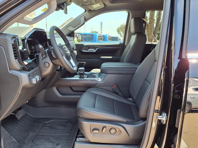 Photo of 2026 Onyx Black GMC Sierra 1500