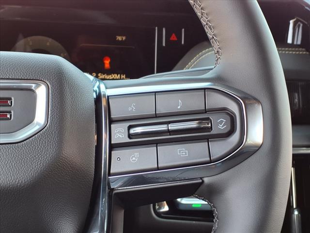 Photo of 2025 Onyx Black GMC Yukon XL