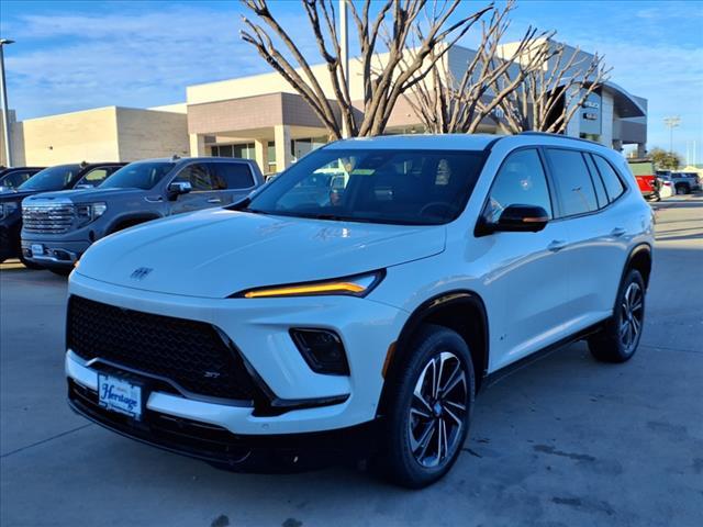 Photo of 2025 White Frost Tri-Coat Buick Enclave