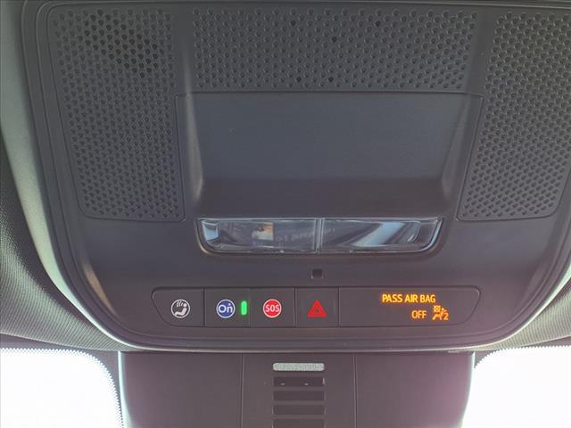 Photo of 2025 White Frost Tri-Coat Buick Enclave