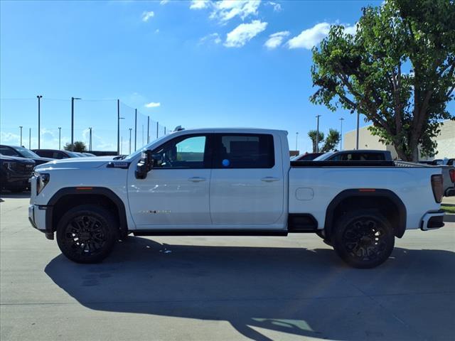 Photo of 2025 Summit White GMC Sierra 2500
