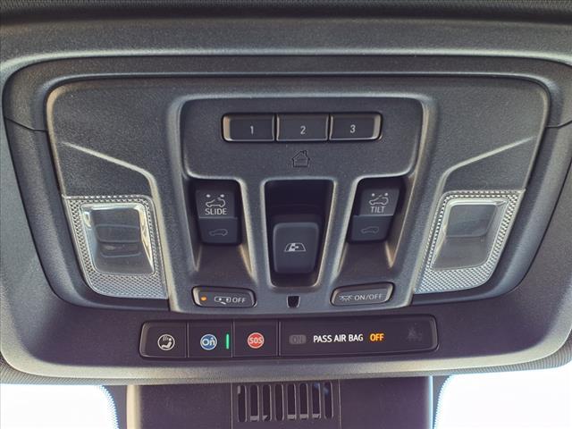 Photo of 2025 Summit White GMC Sierra 2500