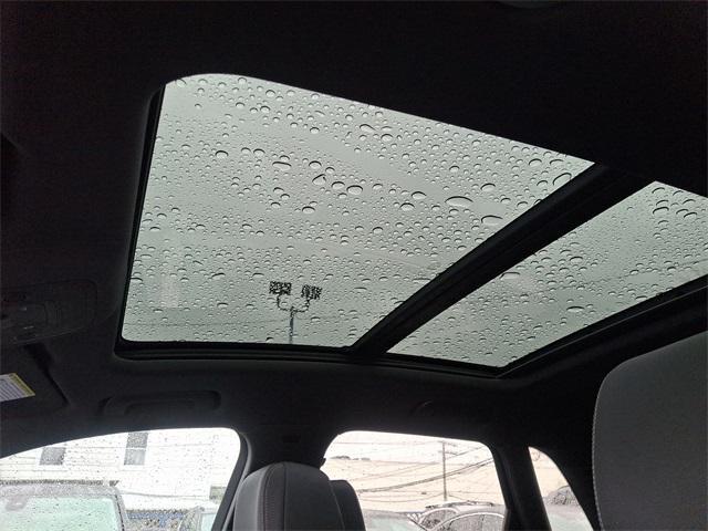 Photo of 2020 Chronos Gray Metallic Audi Q3