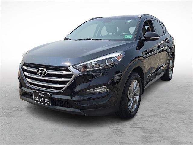 Photo of 2018 Black Noir Pearl Hyundai TUCSON