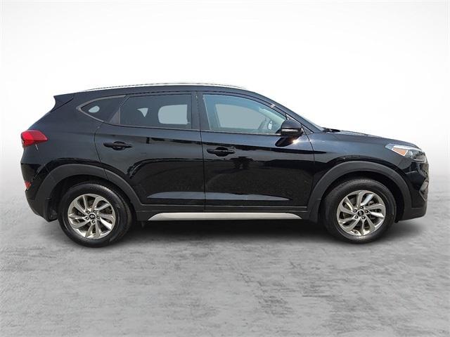 Photo of 2018 Black Noir Pearl Hyundai TUCSON