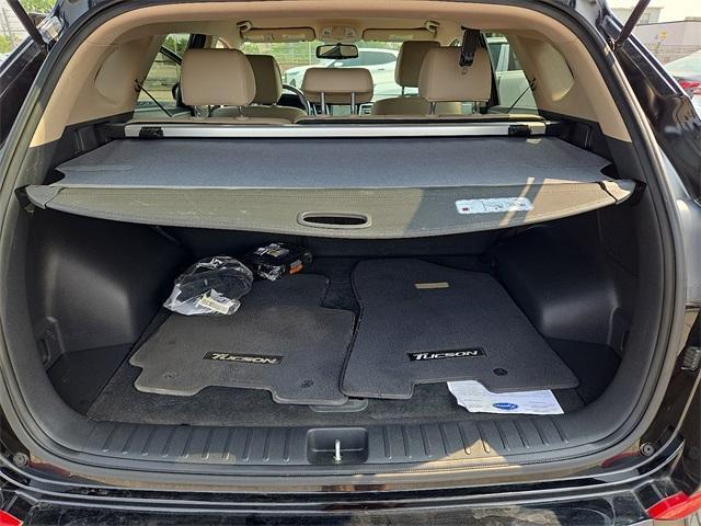 Photo of 2018 Black Noir Pearl Hyundai TUCSON