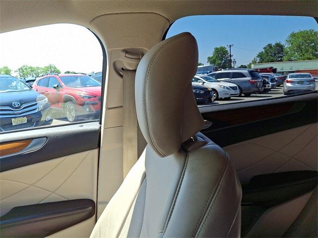Photo of 2018 Magnetic Gray Lincoln MKC