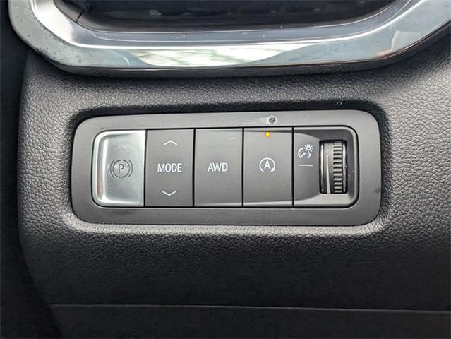 Photo of 2024 Summit White GMC Acadia