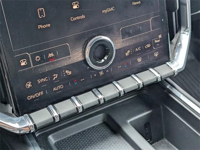 Photo of 2024 Summit White GMC Acadia