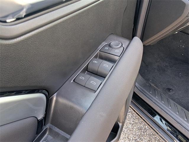 Photo of 2025 Black Chevrolet Colorado