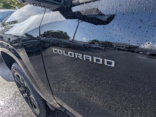 Photo of 2025 Black Chevrolet Colorado