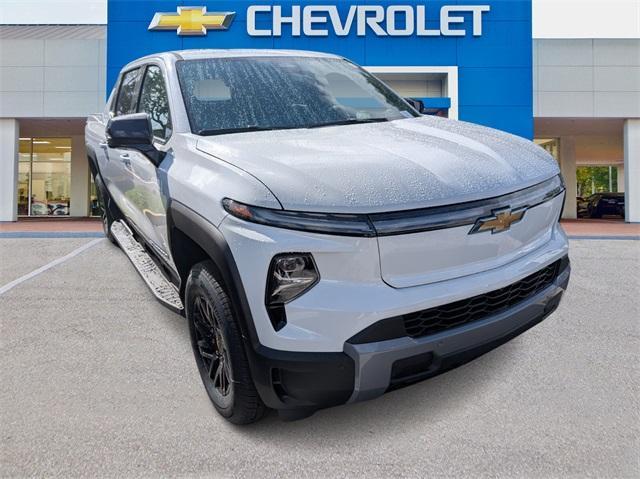 Photo of 2025 Summit White Chevrolet Silverado EV
