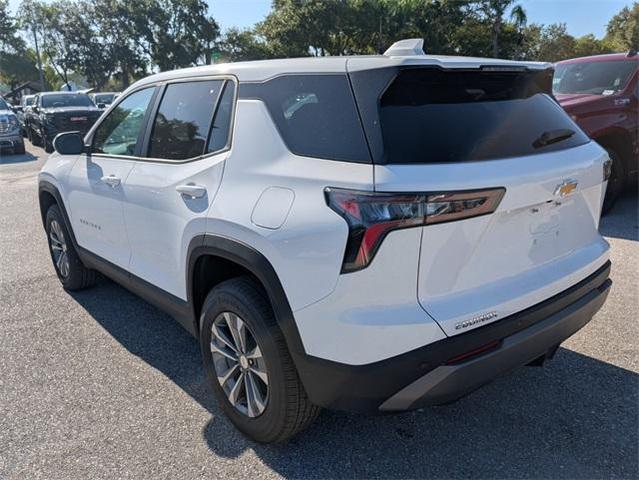 Photo of 2025 Summit White Chevrolet Equinox