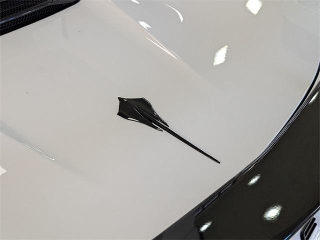 Photo of 2025 Arctic White Chevrolet Corvette
