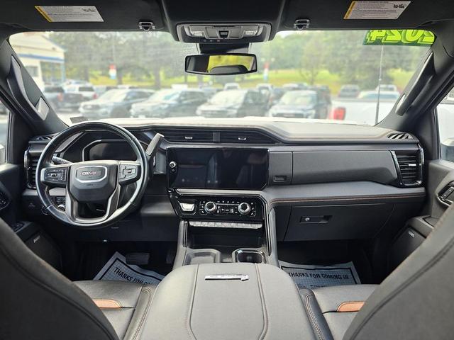 Photo of 2024 Summit White GMC Sierra 2500
