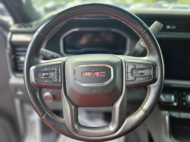 Photo of 2024 Summit White GMC Sierra 2500
