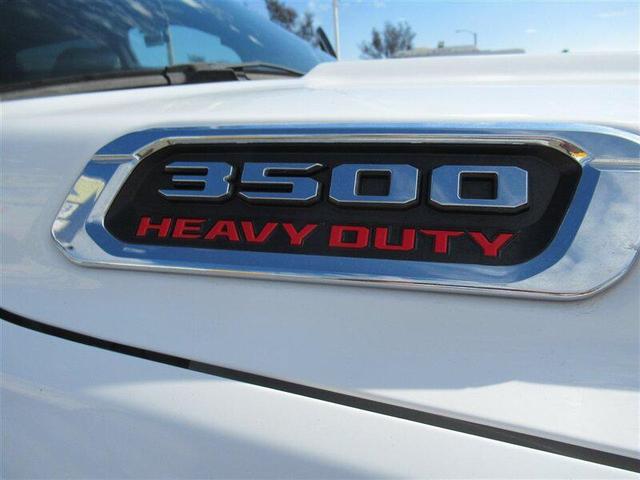 Photo of 2022 White RAM 3500