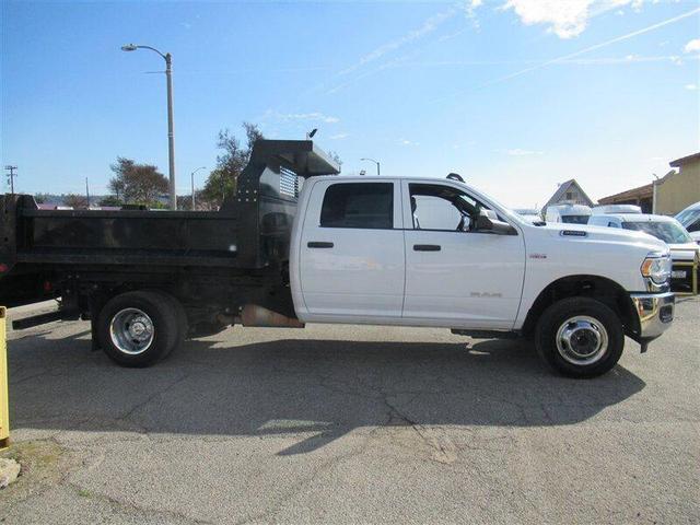 Photo of 2022 White RAM 3500