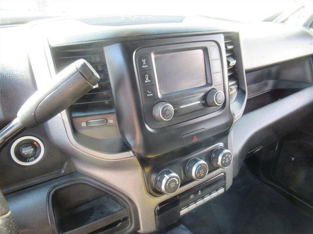 Photo of 2022 White RAM 3500