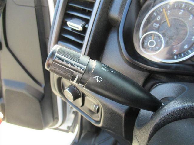 Photo of 2022 White RAM 3500