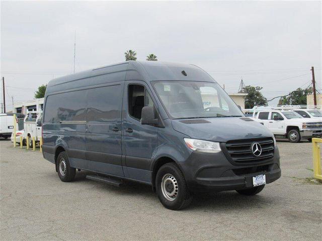 Photo of 2019 Gray Mercedes-Benz Sprinter 2500