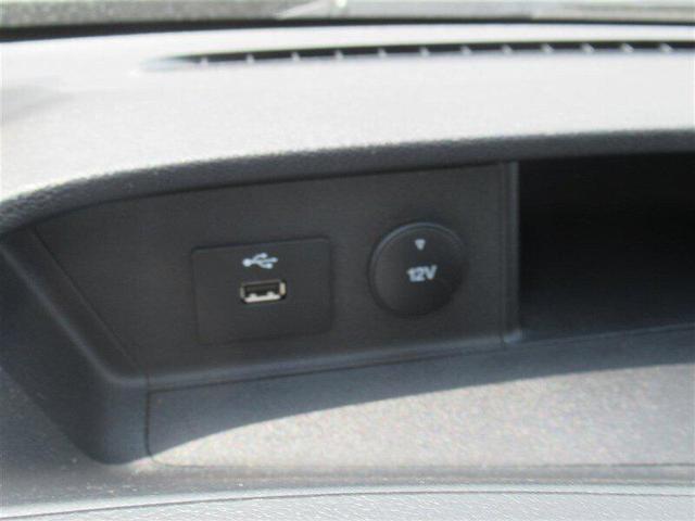 Photo of 2022 Oxford White Ford Transit-250