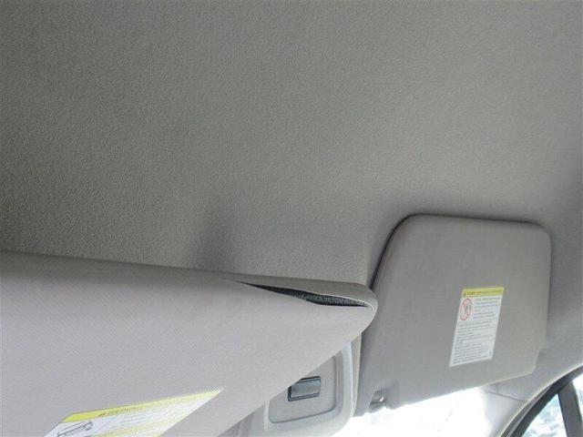 Photo of 2022 Oxford White Ford Transit-250