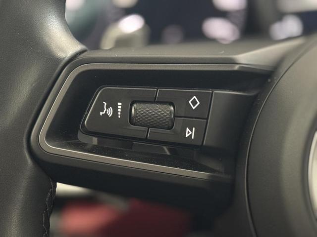 Photo of 2021 Gray Porsche 911