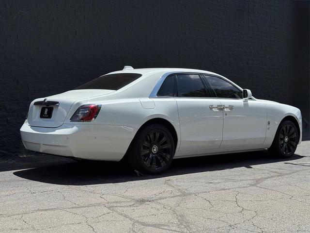 Photo of 2022 Arctic White Rolls-Royce Ghost