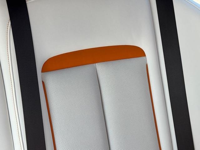 Photo of 2023 White Rolls-Royce Cullinan