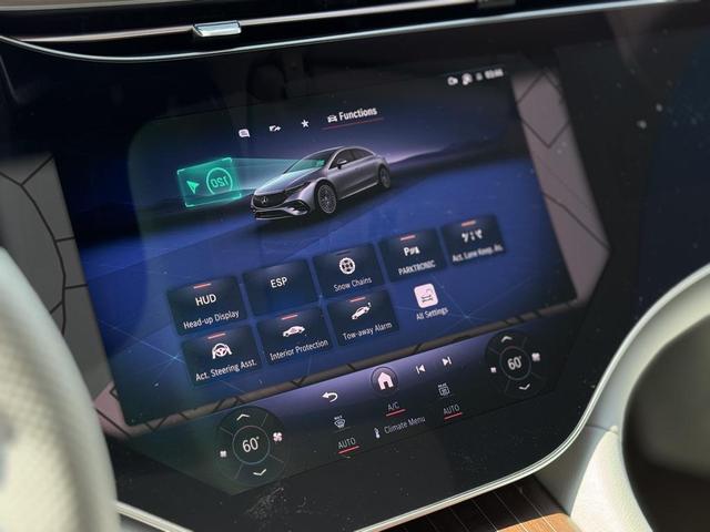 Photo of 2022 MANUFAKTUR Selenite Gray Magno Mercedes-Benz EQS 580