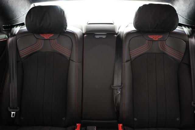 Photo of 2023 Beluga Bentley Flying Spur