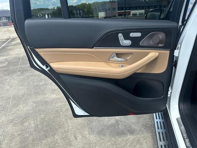 Photo of 2026 Moonlight Mercedes-Benz GLS 450