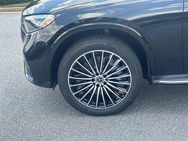 Photo of 2026 Black Mercedes-Benz GLC 300