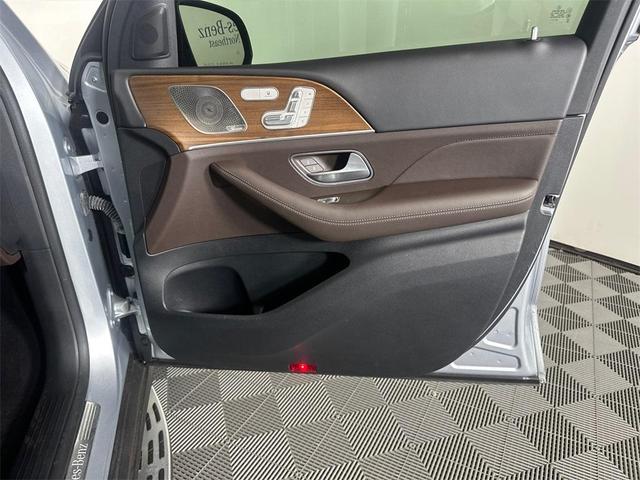 Photo of 2023 Cirrus Silver Metallic Mercedes-Benz GLE 350