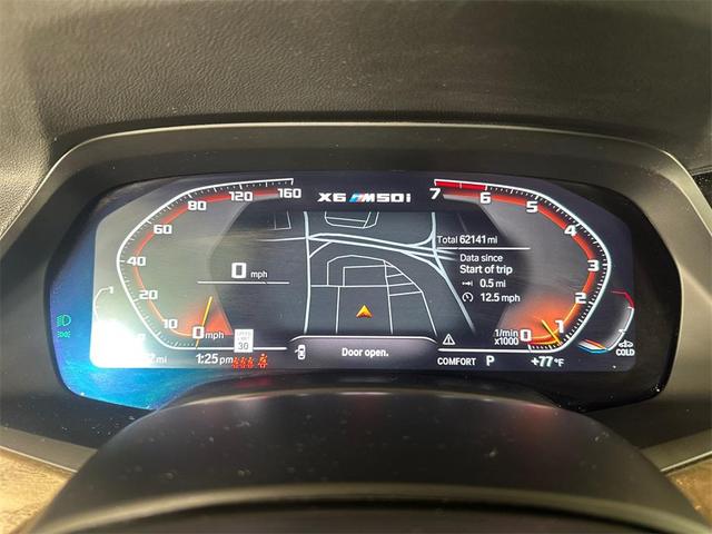 Photo of 2022 Carbon Black Metallic BMW X6