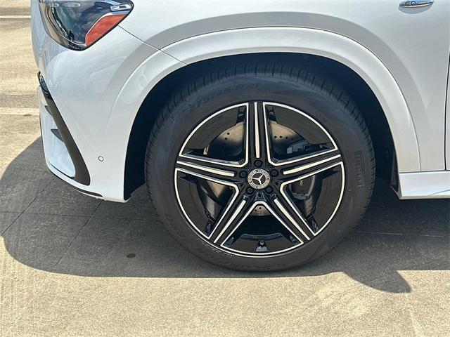 Photo of 2025 Moonlight Mercedes-Benz GLE 450e