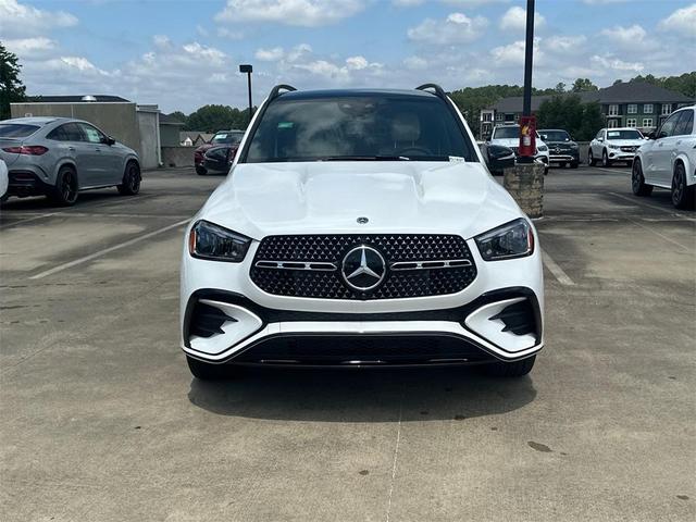 Photo of 2025 Moonlight Mercedes-Benz GLE 450e