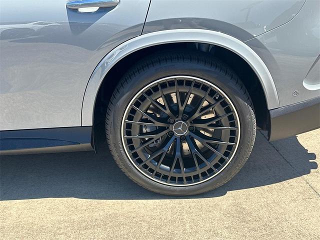 Photo of 2025 Alpine Mercedes-Benz AMG GLC 43