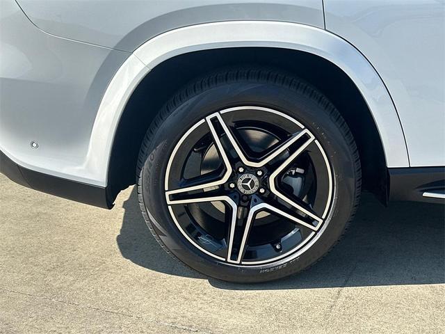 Photo of 2026 Polar Mercedes-Benz GLS 450